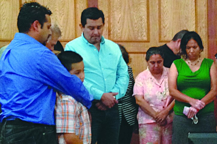 p15_prayarlington2_0515